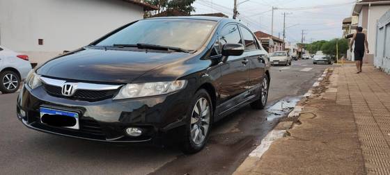 HONDA CIVIC 1.8 LXL 16V FLEX 4P MANUAL